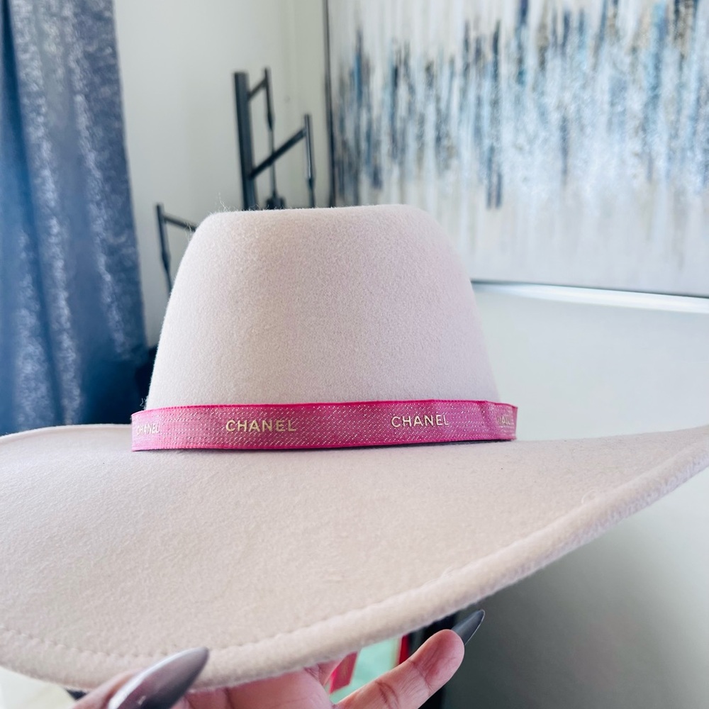 Chanel ribbon